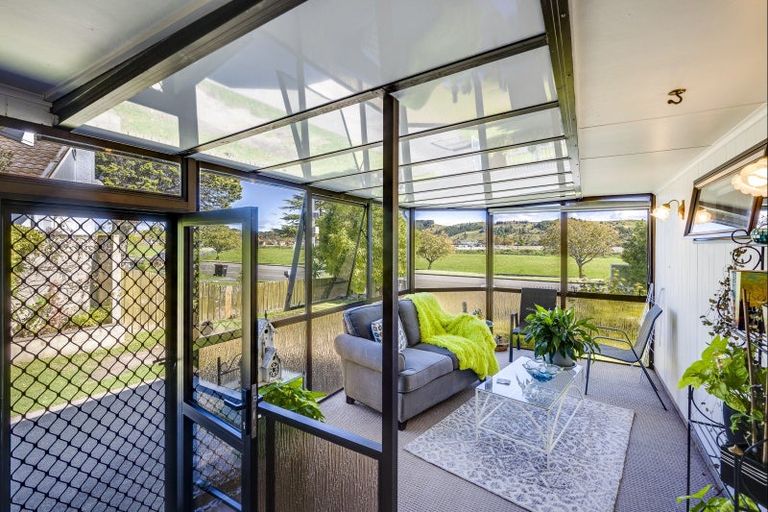 Photo of property in 329 Westminster Avenue, Tamatea, Napier, 4112