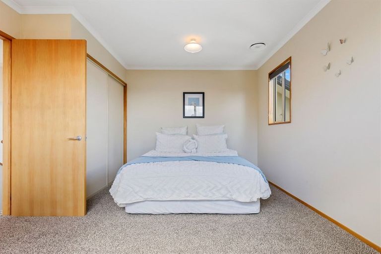 Photo of property in 6 Saint Keverne Close, Burwood, Christchurch, 8083