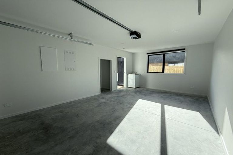 Photo of property in 4b Bathurst Street, Silverstream, Upper Hutt, 5019