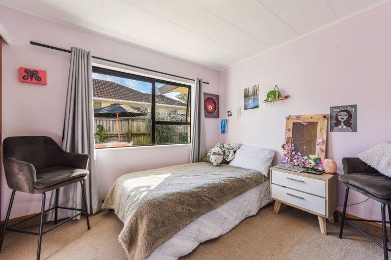 Photo of property in 2/17 Nikau Street, Stoke, Nelson, 7011