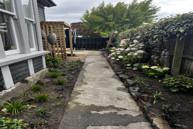 Photo of property in 1/141 Somerfield Street, Somerfield, Christchurch, 8024