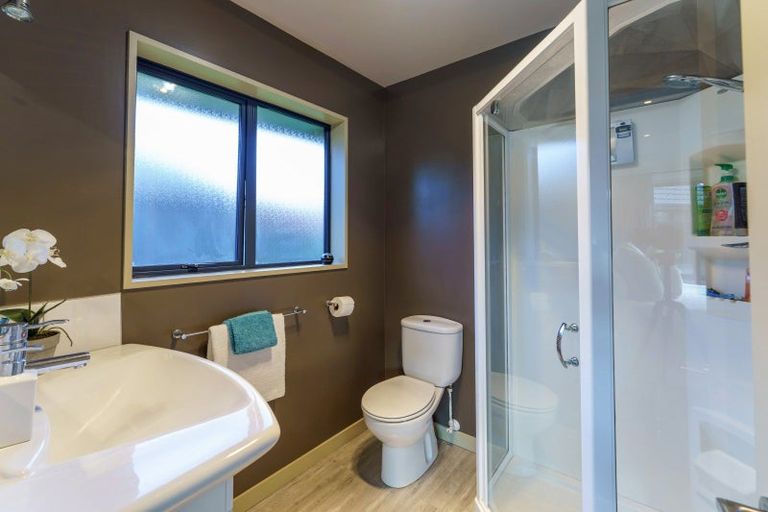 Photo of property in 5 Hideaway Gate, Parklands, Christchurch, 8083