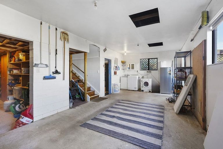 Photo of property in 39 Dinsdale Road, Dinsdale, Hamilton, 3204