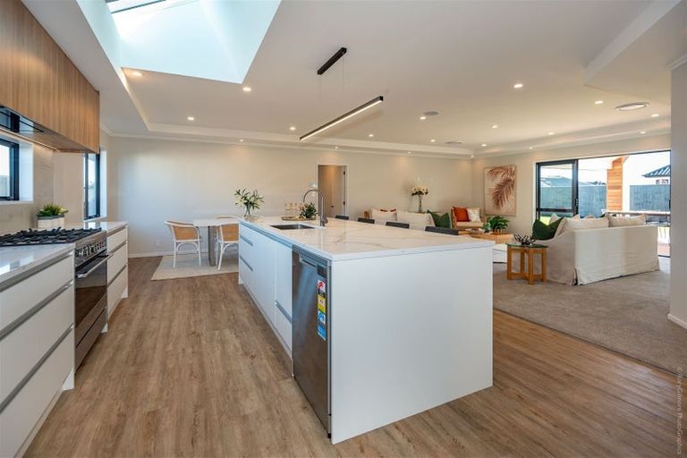 Photo of property in 5 Texel Crescent, West Melton, 7618