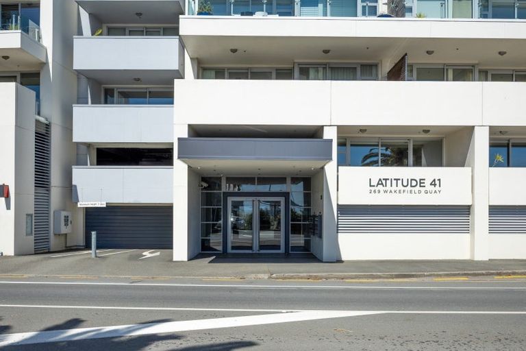 Photo of property in Latitude 41, 13/269 Wakefield Quay, Stepneyville, Nelson, 7010