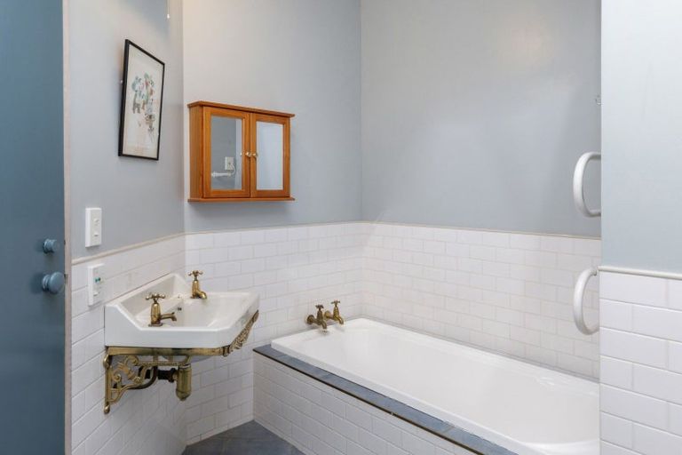 Photo of property in 2/18 Darvel Street, Riccarton, Christchurch, 8011