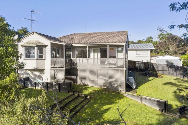 Photo of property in 13 Glenbury Place, Massey, Auckland, 0614