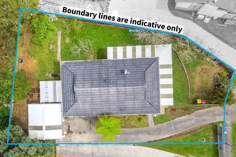 Photo of property in 24 Scarlock Avenue, Browns Bay, Auckland, 0630