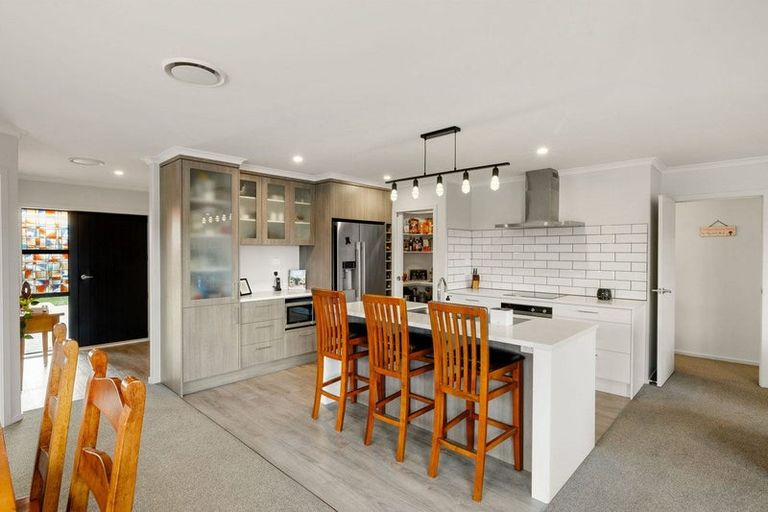 Photo of property in 46 Norfolk Drive, Cambridge, 3434