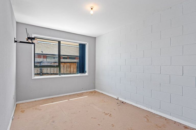 Photo of property in 121 Hay Street, Bromley, Christchurch, 8062