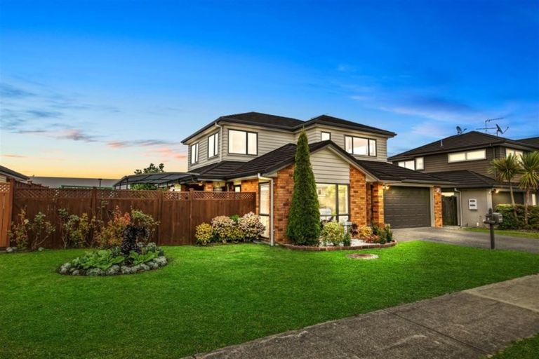 Photo of property in 24 Sarteano Drive, Manurewa, Auckland, 2105