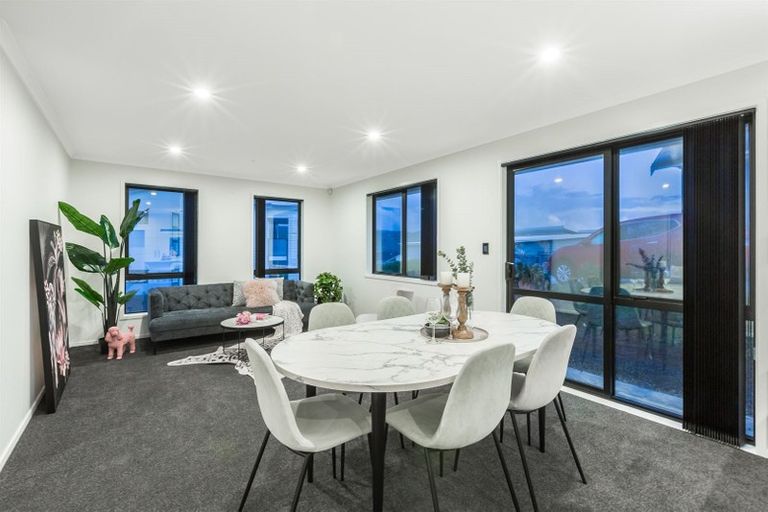Photo of property in 83 John Burke Drive, Aotea, Porirua, 5024