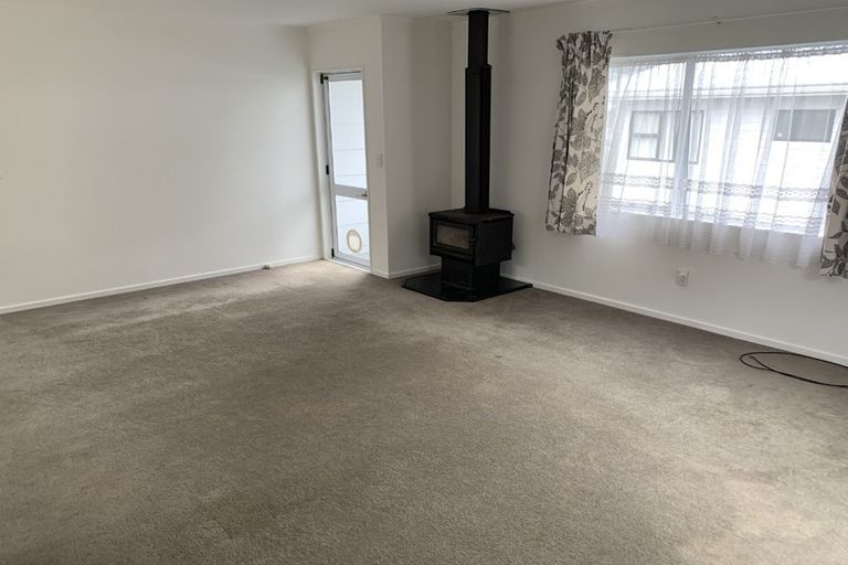 Photo of property in 12b Penton Road, Stanmore Bay, Whangaparaoa, 0932