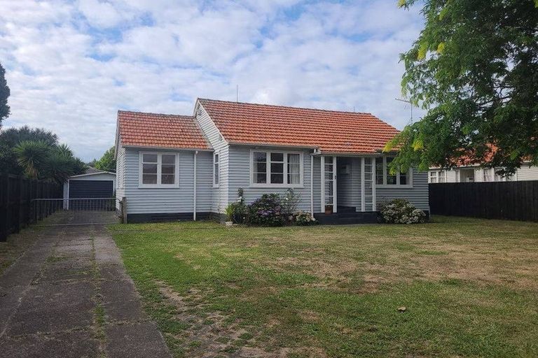 Photo of property in 82 Alfred Street, Fairfield, Hamilton, 3214