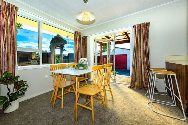 Photo of property in 54 Claridges Road, Casebrook, Christchurch, 8051