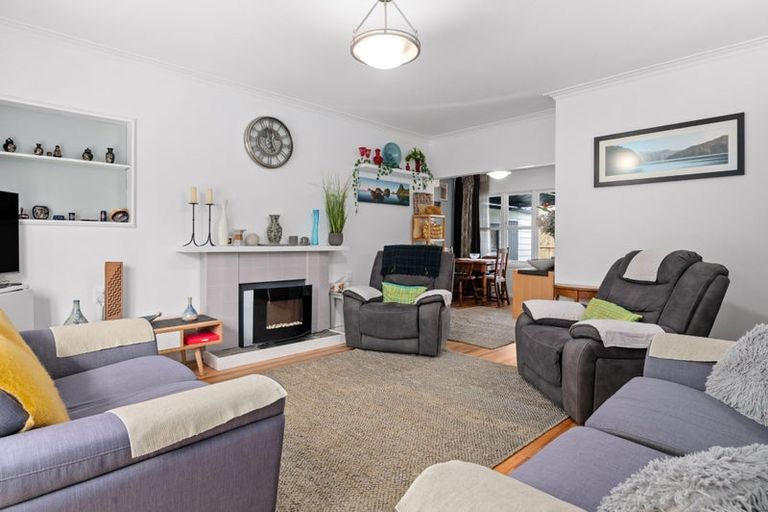 Photo of property in 5 Banbury Crescent, Fairfield, Hamilton, 3214