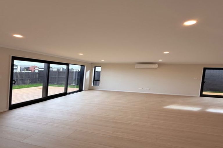 Photo of property in 11 Joint Avenue, Chartwell, 3210