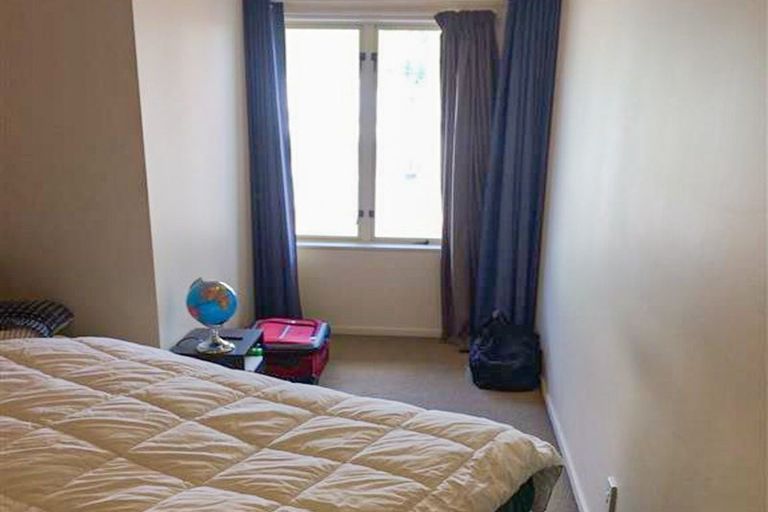 Photo of property in Luxford Villas, 311/72u Herald Street, Berhampore, Wellington, 6023