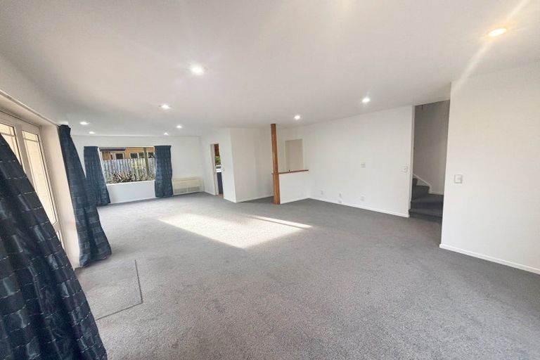 Photo of property in 20 Kotuku Crescent, Woolston, Christchurch, 8023