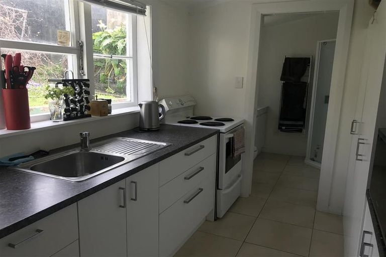 Photo of property in 74 Daniell Street, Newtown, Wellington, 6021