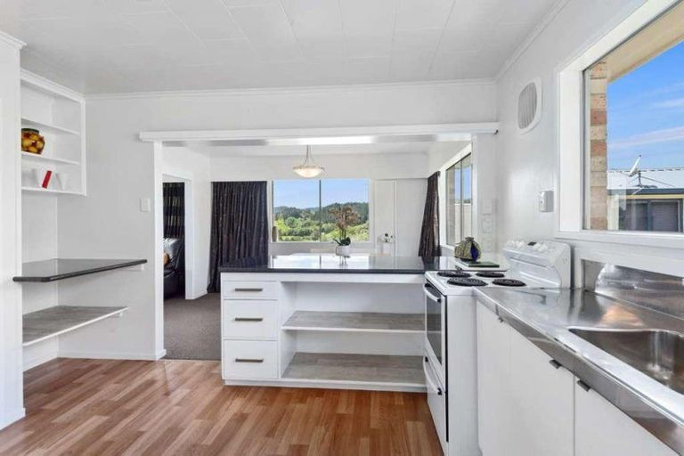 Photo of property in 5 Clotworthy Crescent, Onerahi, Whangarei, 0110