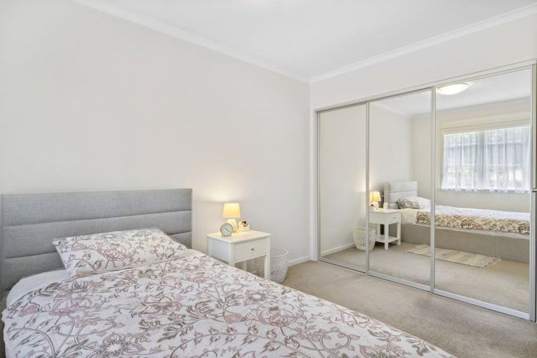 Photo of property in 300 Karori Road, Karori, Wellington, 6012