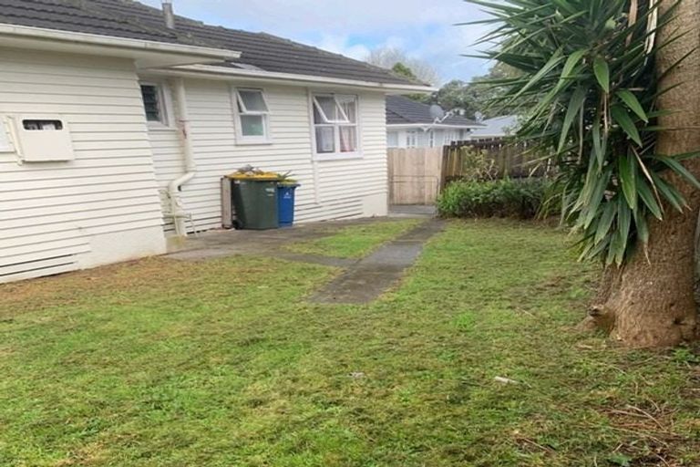 Photo of property in 1/85 Taikata Road, Te Atatu Peninsula, Auckland, 0610