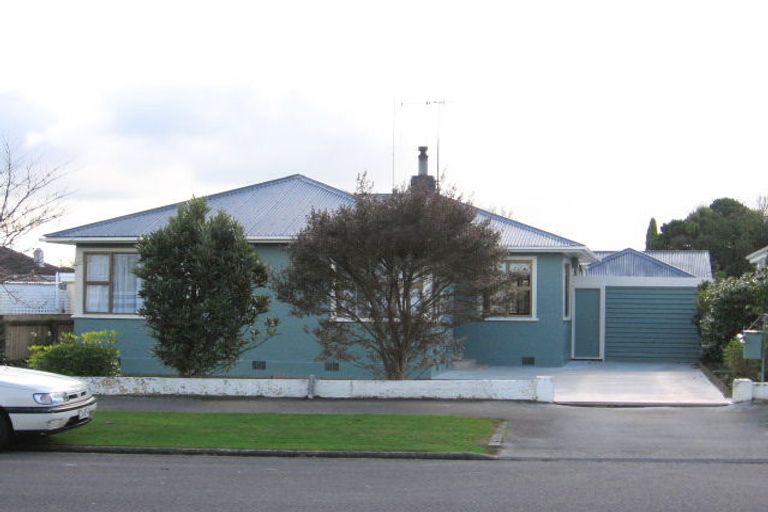 Photo of property in 92 Havill Street, Takaro, Palmerston North, 4410