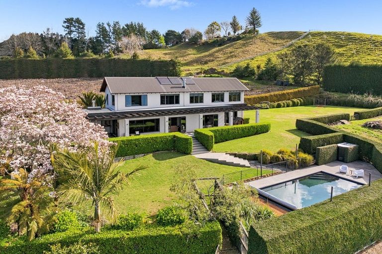 Photo of property in 38 Vernon Road, Minden, Tauranga, 3171
