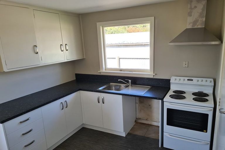 Photo of property in 34 Dunn Street, Somerfield, Christchurch, 8024