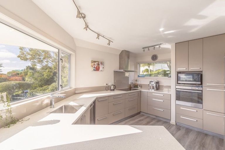 Photo of property in 37 Longhurst Terrace, Cashmere, Christchurch, 8022