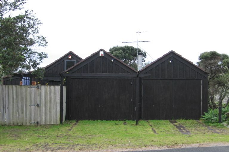 Photo of property in 33 The Southern Isle, Omaha, 0986