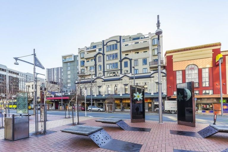 Photo of property in Courtenay Apartments, 401/120 Courtenay Place, Te Aro, Wellington, 6011