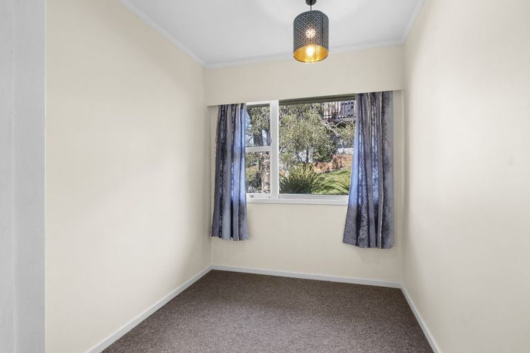 Photo of property in 3 Thames Street, Welbourn, New Plymouth, 4310