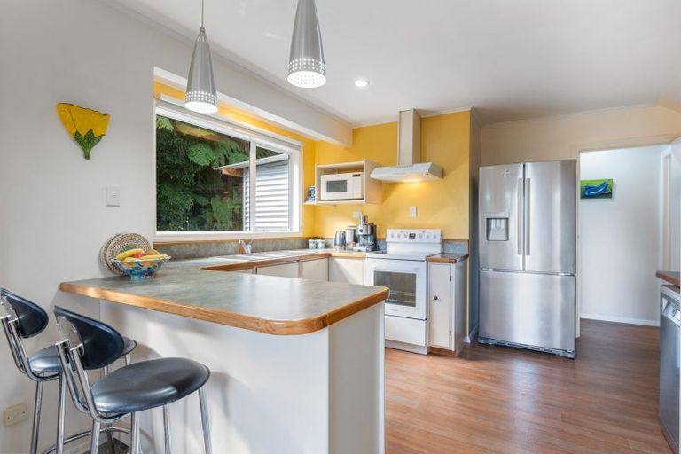Photo of property in 34 Mccormicks Road, Whatamango Bay, Picton, 7281