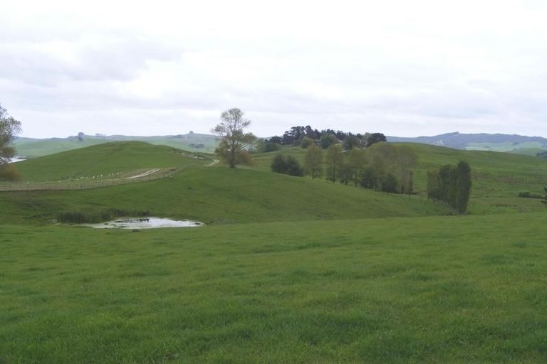 Photo of property in 1436 Oneriri Road, Kaiwaka, 0573