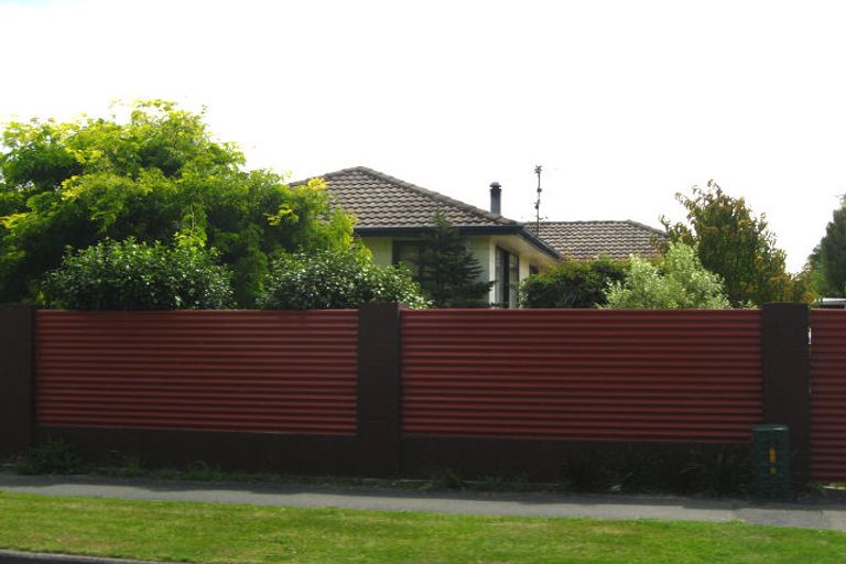 Photo of property in 51 Leicester Crescent, Hoon Hay, Christchurch, 8025