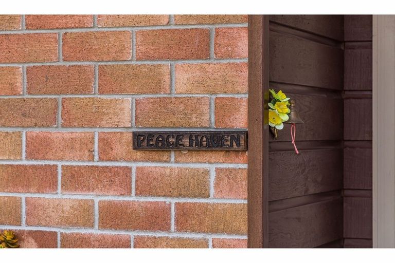 Photo of property in 53 The Grove, Red Beach, 0932