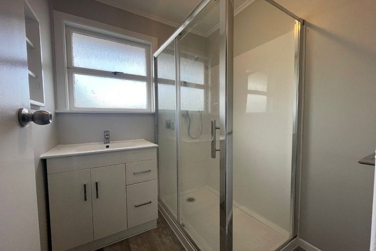 Photo of property in 12 Jenkins Place, Manurewa East, Auckland, 2102