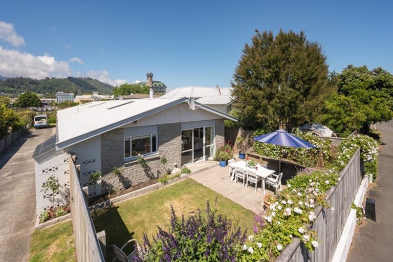 Photo of property in 1/6 Grove Street, The Wood, Nelson, 7010