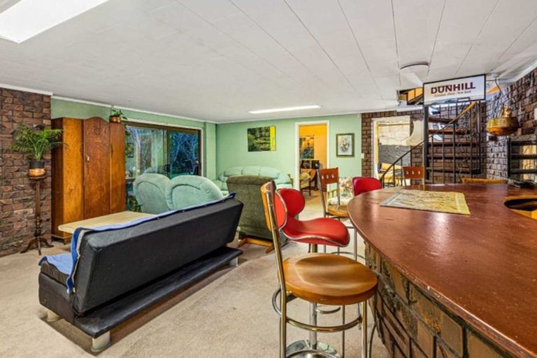 Photo of property in 424 Don Buck Road, Massey, Auckland, 0614