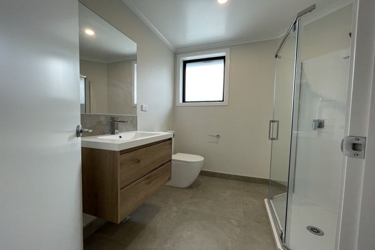 Photo of property in 1 Casey Avenue, Fairfield, Hamilton, 3214