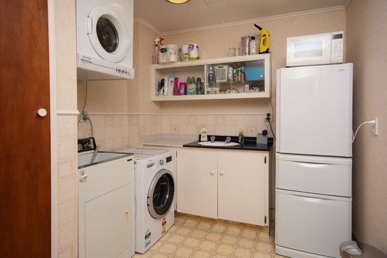 Photo of property in 1 Seymour Street, Picton, 7220
