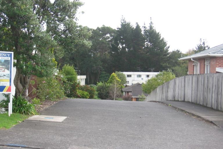 Photo of property in 6/24 Eastglen Road, Glen Eden, Auckland, 0602