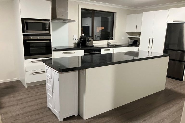 Photo of property in 11 Springfield Road, Milton, 9220