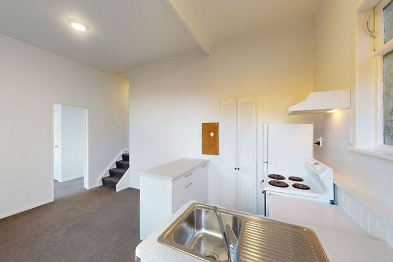 Photo of property in 50 Reuben Avenue, Brooklyn, Wellington, 6021