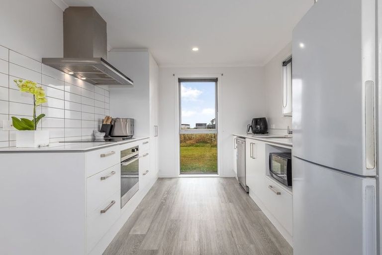 Photo of property in 85 Hinemoa Street, Levin, 5510