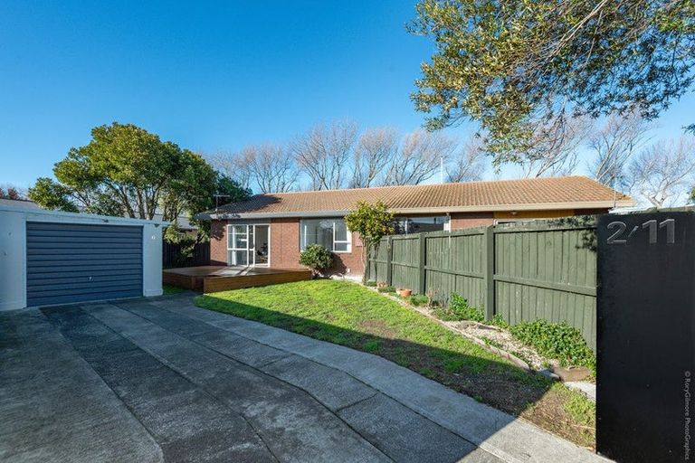 Photo of property in 2/11 Hersham Place, Bromley, Christchurch, 8062