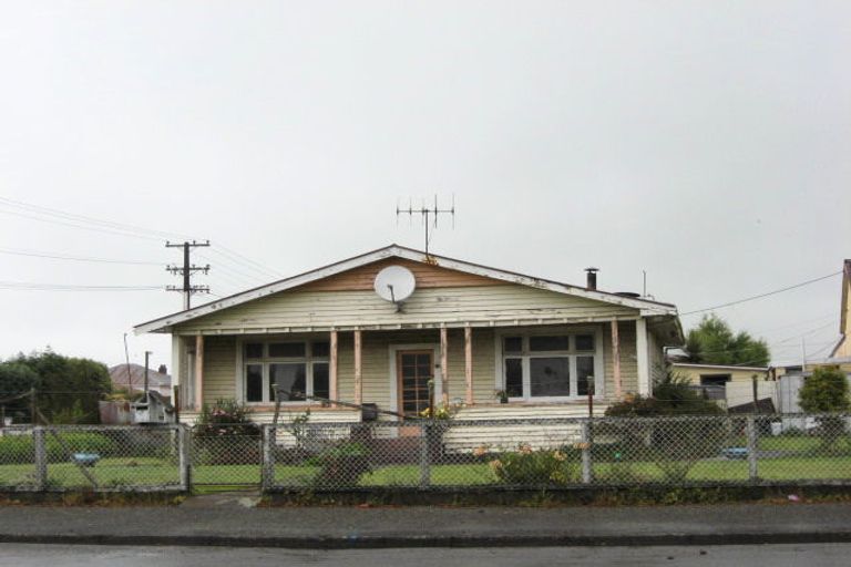 Photo of property in 72 Mill Street, Westport, 7825