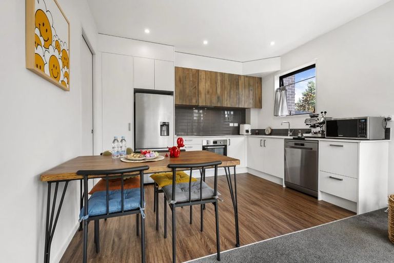 Photo of property in 68 Glidepath Road, Hobsonville, Auckland, 0616